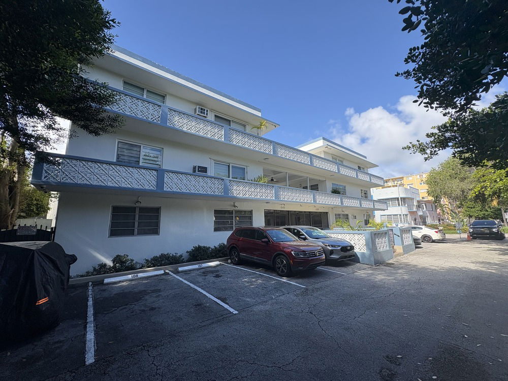 Arcadia House  main photo